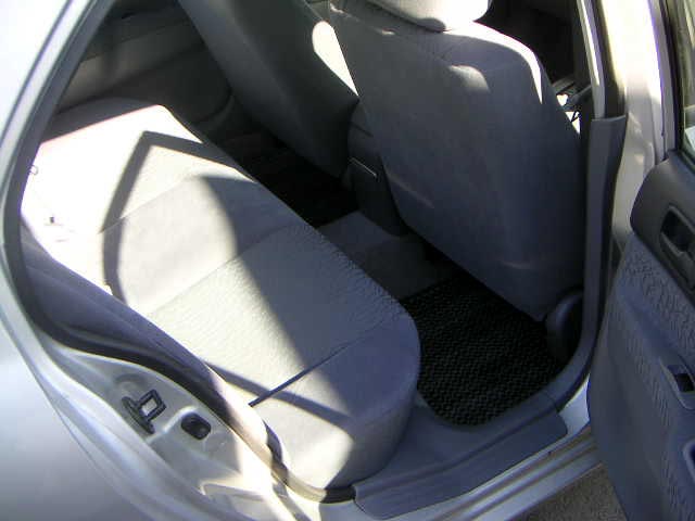 2002 Mitsubishi Lancer Cedia Pictures