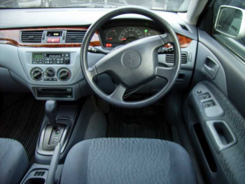 2002 Mitsubishi Lancer Cedia For Sale