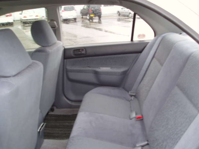 2002 Mitsubishi Lancer Cedia Pics