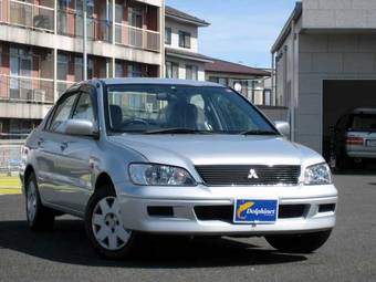 2002 Mitsubishi Lancer Cedia Photos