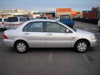 2002 Mitsubishi Lancer Cedia Images