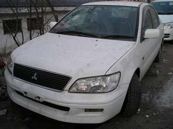 2002 Mitsubishi Lancer Cedia Photos