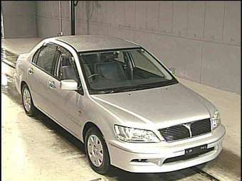 2002 Mitsubishi Lancer Cedia Pictures