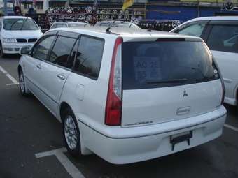 2002 Mitsubishi Lancer Cedia Pictures