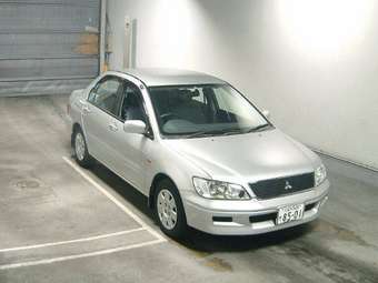 2002 Mitsubishi Lancer Cedia Photos