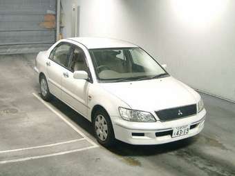 2002 Mitsubishi Lancer Cedia Photos