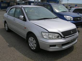 2002 Mitsubishi Lancer Cedia Photos