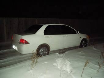 2002 Mitsubishi Lancer Cedia Images