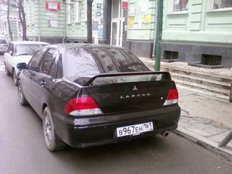 2002 Mitsubishi Lancer Cedia Photos