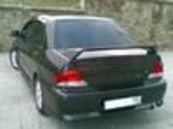 2002 Mitsubishi Lancer Cedia Photos