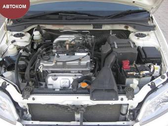 2002 Mitsubishi Lancer Cedia Pictures