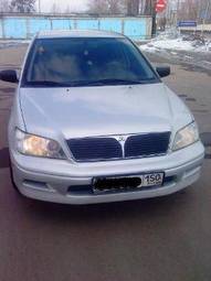 2002 Mitsubishi Lancer Cedia Pics