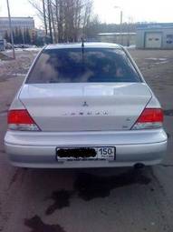 2002 Mitsubishi Lancer Cedia Pictures