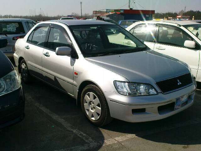 2002 Mitsubishi Lancer Cedia