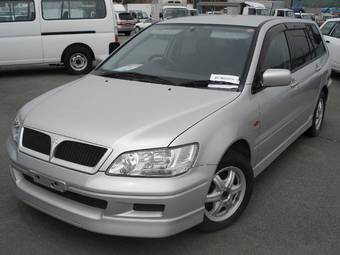 2002 Mitsubishi Lancer Cedia Pics