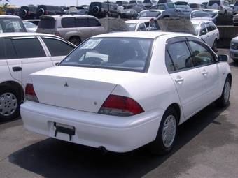 2002 Mitsubishi Lancer Cedia Pictures