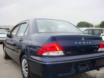 2002 Mitsubishi Lancer Cedia Pictures