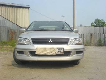 2002 Mitsubishi Lancer Cedia Photos