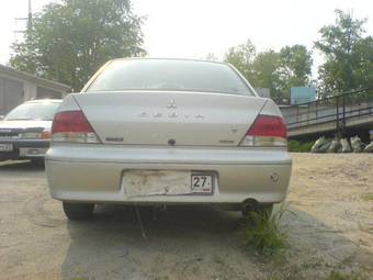 2002 Mitsubishi Lancer Cedia Photos