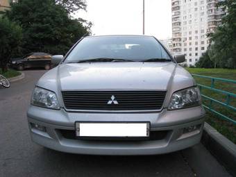 2002 Mitsubishi Lancer Cedia Photos