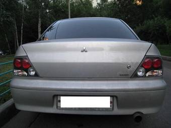 2002 Mitsubishi Lancer Cedia Pictures