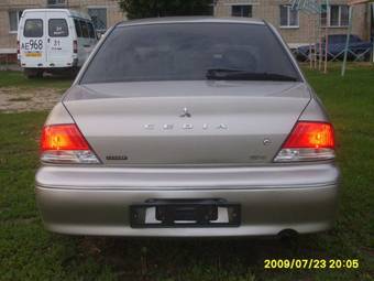 2002 Mitsubishi Lancer Cedia Pictures