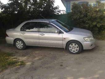 2002 Mitsubishi Lancer Cedia Pictures