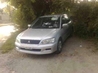 2002 Mitsubishi Lancer Cedia Photos