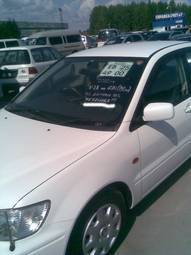 2002 Mitsubishi Lancer Cedia Pictures