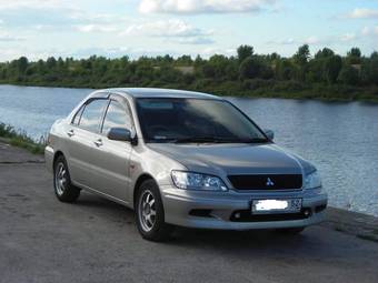 2002 Mitsubishi Lancer Cedia Pictures