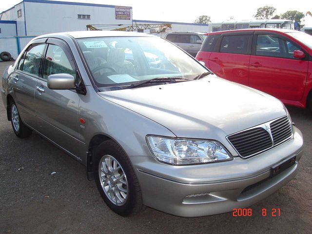 2003 Mitsubishi Lancer Cedia