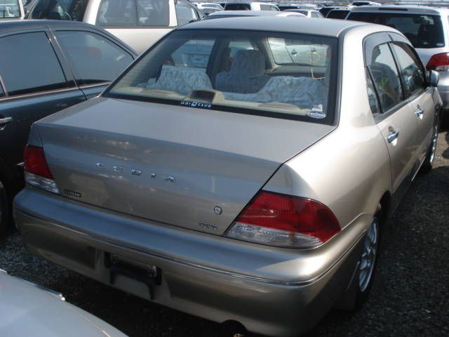 2003 Mitsubishi Lancer Cedia