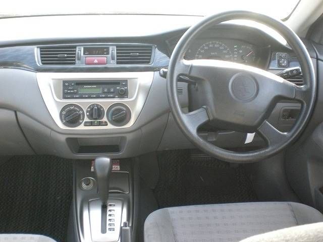 2003 Mitsubishi Lancer Cedia