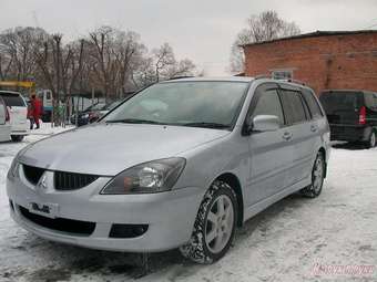 2003 Mitsubishi Lancer Cedia Photos