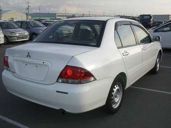 2003 Mitsubishi Lancer Cedia Images