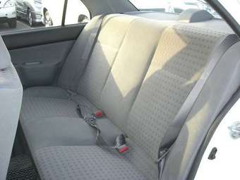 2003 Mitsubishi Lancer Cedia Photos