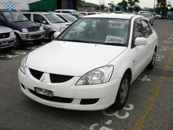 2003 Mitsubishi Lancer Cedia Pictures