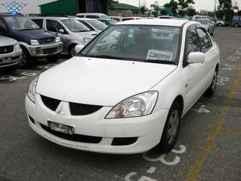 2003 Mitsubishi Lancer Cedia Pictures