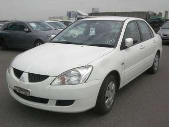 2003 Mitsubishi Lancer Cedia Images