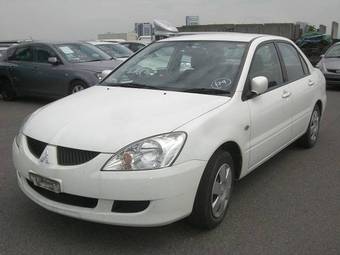 2003 Mitsubishi Lancer Cedia Pictures