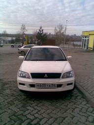 2003 Mitsubishi Lancer Cedia Pictures