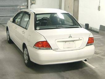 2003 Mitsubishi Lancer Cedia Photos