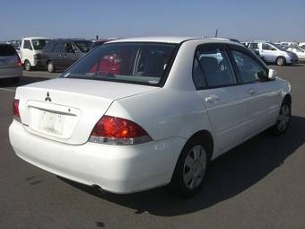 2003 Mitsubishi Lancer Cedia Pictures