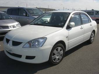 2003 Mitsubishi Lancer Cedia Photos