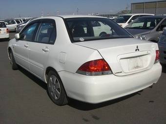 2003 Mitsubishi Lancer Cedia Pics
