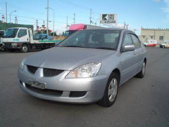 2003 Mitsubishi Lancer Cedia Photos