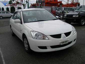 2003 Mitsubishi Lancer Cedia Pictures