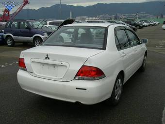 2003 Mitsubishi Lancer Cedia Photos