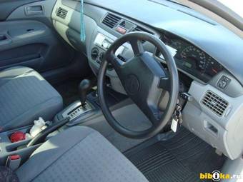 2003 Mitsubishi Lancer Cedia Photos