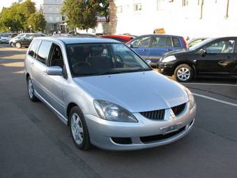 2003 Mitsubishi Lancer Cedia Pictures